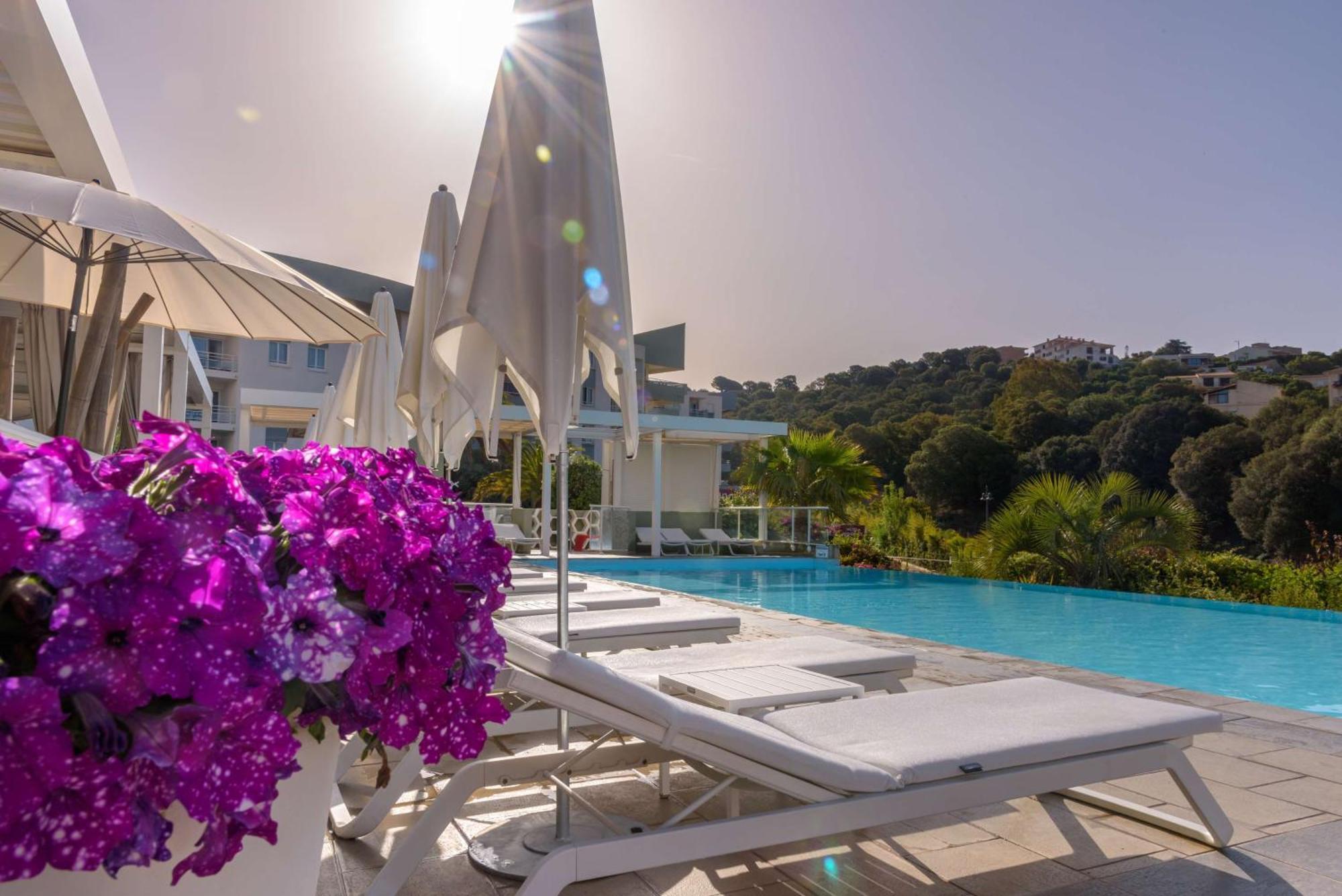 Best Western Plus Ajaccio Amiraute Екстериор снимка