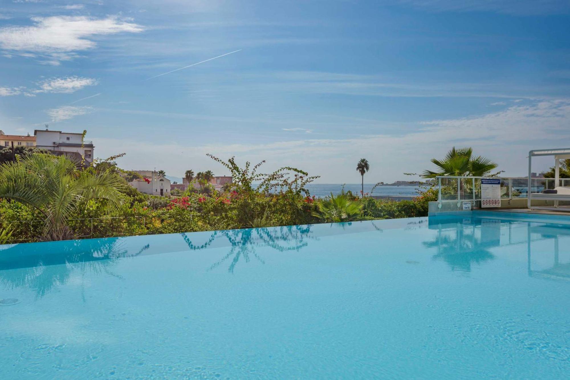 Best Western Plus Ajaccio Amiraute Екстериор снимка