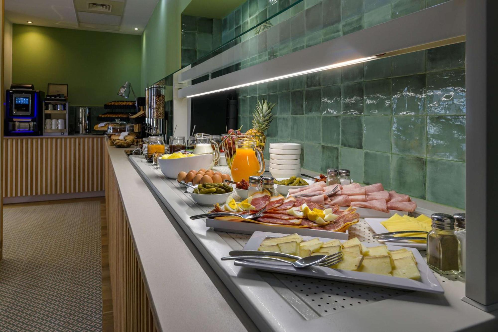Best Western Plus Ajaccio Amiraute Екстериор снимка