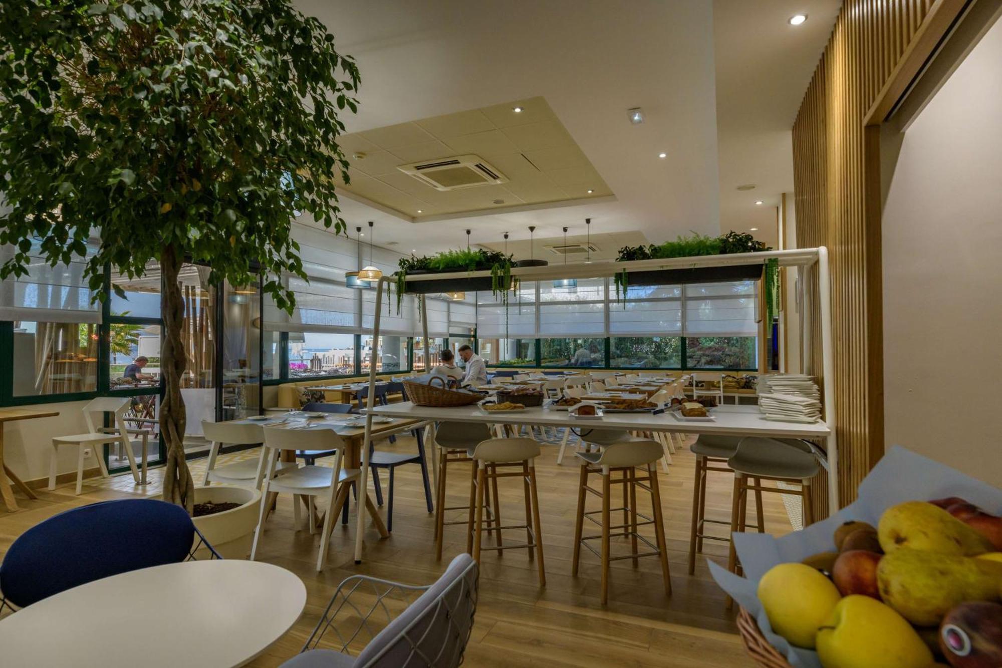 Best Western Plus Ajaccio Amiraute Екстериор снимка