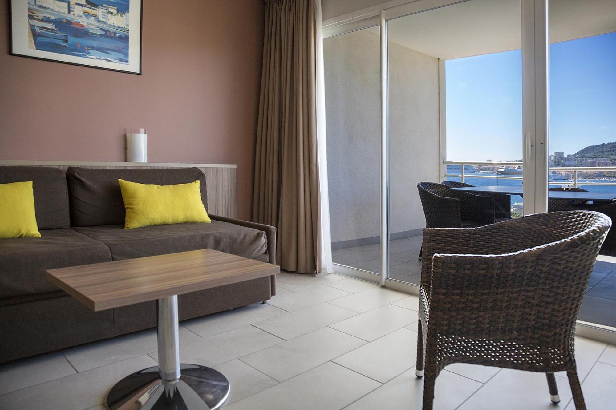 Best Western Plus Ajaccio Amiraute Екстериор снимка